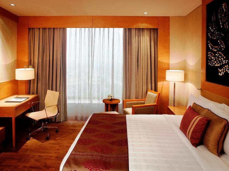 โรงแรมเรดิสันบลู นิวเดลี ทวาร์กา ภายนอก รูปภาพ A room at the Taj Bengal